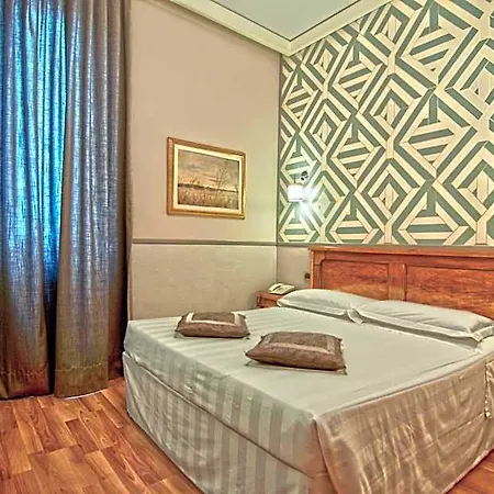 Golf Hotel 3*