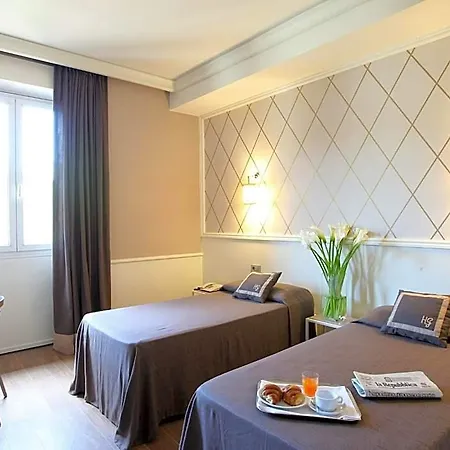 Golf Hotel