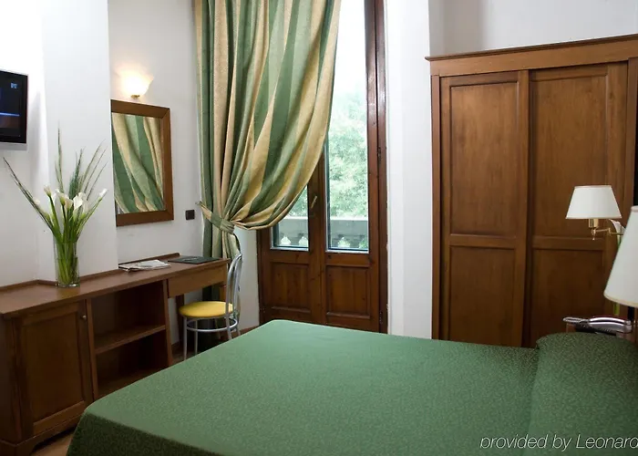 Golf Hotel